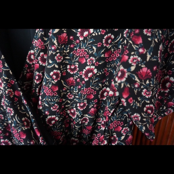 Dress - Picture 3 of 6